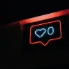 Comment transformer une vitrine en média digital performant avec un écran vitrine